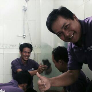 training system grades home cleaning